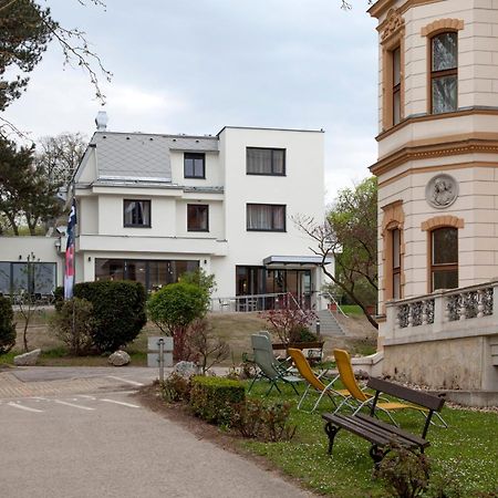 Seminarhotel Springer Schloessl Vienna Exterior photo